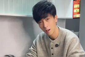 二十三年发型师分享盐水洗发的好处#洗头#细软塌#养发护发#头发护理视频封面