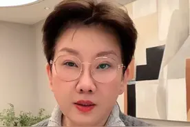 选择一跃而下从来都不是因为“特别难“，而是因为”特别绝望“。#沈阳16岁天才少年坠楼#唤醒#教育思考视频封面