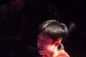 〈搞笑配音〉回去你们互相请吃饭吧哈哈哈哈 #王楚钦孙颖莎 #乒乓球运动 #王楚钦 #孙颖莎