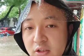 台风“竹节虫”在浙江舟山登陆，#宁波象山多处积水，大家出行关注天气预报，注意自身安全。（记者：李亮）