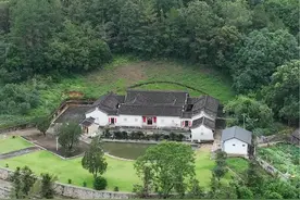 父母随孩子去城里生活，便把老宅转手给同村邻居，没想到现在想把老宅重新买回来，可人家却不同意了。#老房子的回忆