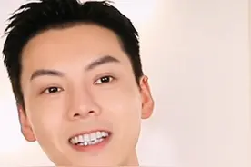 #陈伟霆 之前被问巴黎奥运会特别期待哪位运动员的表现，说特别期待红婵（全红婵）的跳水比赛，希望她继续拿到好成绩，但不要有压力，她已经很棒了！在几年前的采访里说自己喜欢看全红婵的比赛，是全红婵的迷弟，和全红婵在活动上见面还聊起打游戏的话题，互动超可爱！#全红婵 #2024巴黎奥运会  #沈皓明 #太阳星辰视频封面