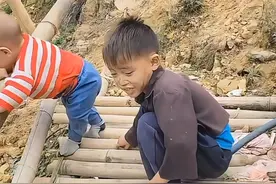 太好了自从好心人来帮助小凯兄弟，他就不再为吃饱饭到外奔波劳累视频封面