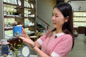花200多在景德镇买一套56件套的餐具划算吗#陶瓷 #景德镇瓷器 #记录真实生活 #日常vlog #陪伴父母视频封面