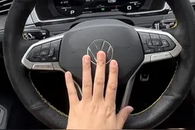 月薪多少能养得起迈腾？我分享一下迈腾330养车费用！你看贵吗视频封面