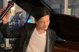 今日#寒露 ，秋意越来越浓，为了让我们的肺部更好的宣发，唱歌就是很好的选择，高歌的同时不仅能够心情舒畅，还能通肺气、护肝脾～秋风萧瑟，风继续吹，爱护好自己的身体，爱秋莫“啊啾”哦~#星动秋游季视频封面