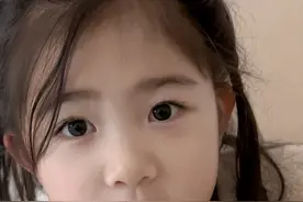 被舅舅抱走后找他理论，我帮你打120吧#舅舅带娃 #萌娃日常 #舅舅外甥女的日常 #萌娃的800个心眼子视频封面