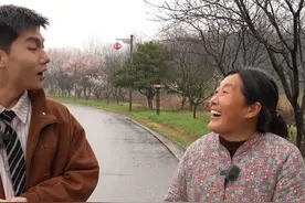 中国三农发布独家专访“沂蒙二姐”吕玉霞：  因一首原创诗歌《落笔千行》受到网友关注，一周涨粉10万@沂蒙二姐