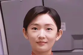 小男孩手术关键时刻 竟发生意外  #平凡英雄电影断臂男孩大结局视频封面