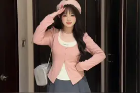 肉肉女生们快来试试这款百搭又显瘦的假两件吧#微胖穿搭 #显瘦穿搭