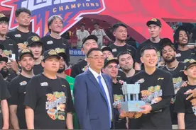 辽篮总冠军三连冠王朝庆祝实况 #辽宁男篮 #cba总决赛视频封面