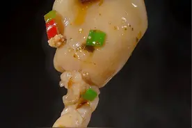 湘菜鱼籽鱼泡做法，香辣开胃，鱼籽鲜嫩不柴#鱼杂 #鱼籽鱼泡 #紫苏酱 #湘菜 #家乡的味道