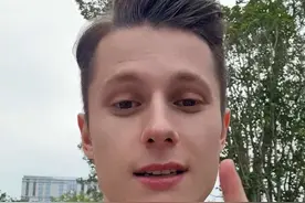 娶俄罗斯老婆的三大阻碍 娶俄罗斯老婆是不需要彩礼的，很多人让我帮忙介绍俄罗斯女朋友！“不要彩礼”可不等于“不要付出努力”哦！！！#俄罗斯 #跨国婚姻 #彩礼 #娶俄罗斯媳妇视频封面