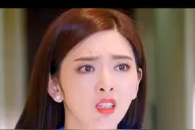 毒枭女儿为了试探男友，把他叫到游泳馆，做出没有底线的事情视频封面