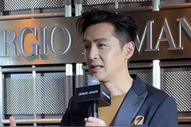 老胡#胡歌 能和品牌合作，真是品牌的福气。介绍品牌真是毫不吝啬吝啬赞美之言。#阿玛尼 太有眼光了。#繁花 #宝总 #魅力十足视频封面