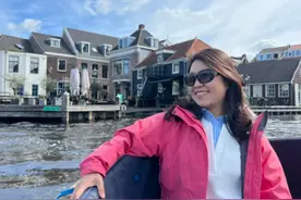 哈勒姆haarlem是北荷兰省的首府，拥有无数的古老建筑视频封面