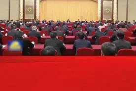 习近平：强化教育对科技和人才支撑作用 形成人才辈出人尽其才才尽其用生动局面#教育 #两会视频封面
