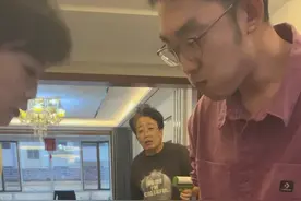不建议挑战 太累了 #内容过于真实 #搞笑 #吃汉堡挑战