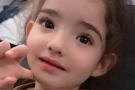 当女儿长了一张英文脸、只会说OK #骗你生女儿 #英文脸 #人类幼崽坐飞机视频封面