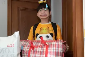 没什么事 炫耀一下我的新宿舍！！ #大学宿舍 #上学🎒 #返校第一天 #大学生开学现状 #我爱上学视频封面