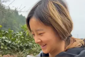 从成都接周敏敏回家了，她结束了一年在外打拼的生涯，也意味着她再次站在了新的人生岔路口，希望她这次一切顺利。@周敏敏同学✔ #日常vlog #闺蜜视频封面