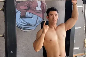 史密斯推肩详细动作细节 ✅ #健身干货 #抖音健身房 #肩部训练#健身教学