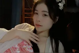 挑战回复每一条评论😏#古风 #氛围感 #惊鸿一瞥