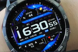 华为watch5要发布了？gt5还能入手吗！ 表盘用上去这么酷又觉得可以了！ 新品新品来咯！一表盘体验四个颜色很香 上手加分啊 ⌚️玻璃数字 巡航 #运动手表 #智能手表 #表盘 #华为表盘 #华为gt5视频封面