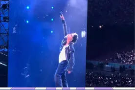 生命的终点永远不是死亡 #薛之谦生日场演唱会嘉宾是大鹏 #薛之谦 #大鹏 #赵英俊视频封面