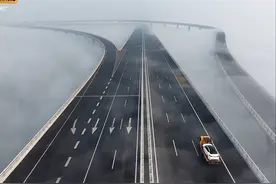 5月21 青岛胶州湾大桥 史诗级平流雾 #青岛 #胶州湾跨海大桥视频封面