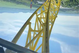 好玩 爱玩 包活！这个过山车，太馍幻啦！#第一视角大挑战 #过山车