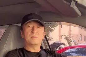 自驾游出远门走高速还是走国道，说说优点和缺点视频封面