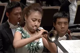 #别故乡 #谁说民乐不抖音 #乐器演奏 #百听不厌的旋律 #唢呐一出谁敢争锋 @DOU+小助手