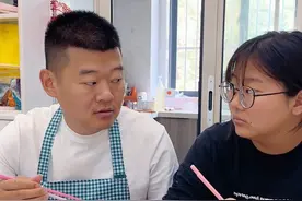 #瞧这一家子 #做贼心虚 问一下，你们做亏心事也这样吗？