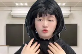 头发对女生来说很重要，对于这种学校强制要求可以去投诉…#一人分饰多角 #万万没想到 #剧情 #内容过于真实 #学生时代 @DOU+小助手