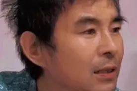 面筋哥程书林 真好！爷们又多活了一天！那就必须开心乐观活着！别人问我能活多久？我想说：谁能预知谁明天的明天呐！我不按年算，按天就行！活在当下！这话说的，谁都懂，别说寿命，就是此生要遭受多少麽难都是安排好了的，就连每个人花多少钱都是有数的，别看拥有多少钱，赚了多少钱，钱多但却未必属于你的，别不信，也别犟，多细心观察你身边的人就知道了！#面筋哥程书林 #面筋哥 #生活感悟 #吉他弹唱 #视频封面