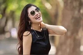 上海武康路拍照18个姿势#上海citywalk #上海街拍 #上海旅拍 #武康大楼 #拍照姿势视频封面