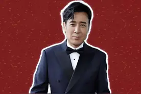 看到于和伟跟老婆的合照，才明白为何出道多年，却从不秀恩爱！ #于和伟 #杨童舒 #内娱嫂子视频封面