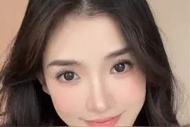 淡雅慵懒感十足的水光妆容！露思太会画啦！#美妆 #妆容分享 #淡颜#水光肌