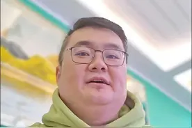 山西的雪真来了！太原将迎来中到大雪，局地大到暴雪……时间就在明晚！#山西 #太原 #大雪 #暴雪 #下雪了视频封面