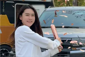 喜提新车 还需要升级些什么呢？ #方程豹豹5 #角斗士 #硬派越野视频封面