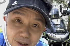 送外卖骑摩托车保险理赔问题的后续！ #外卖小哥 #权益保障 #保险理赔 #民生关注 #黑骑士更专业的外卖车视频封面