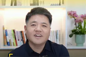 你有过追着月亮走的经历吗？#朝着圆月走 #小圆满就很好 #华彩追月夜2024视频封面