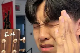 新手入门面单你必须看看你伍大爷的小鲸鱼S1！#凡喜小鲸鱼 #凡喜吉他