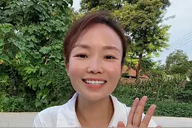 如何关闭商品托管实操，希望对大家有帮助，还有什么问题可以打在评论区，明天可以给大家出视频#新人如何做抖音 #直播创业 #短视频创业视频封面