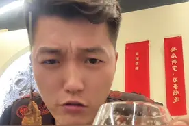 下次再见时，你应该风华正茂，反而我白发苍苍。列气！敬岁月蹉跎#吃货的世界唯有美食不可辜负 #值得专门去吃的美食城市 #山东人的冬日解馋标配 #这一口夜宵香到心里了 #保持热爱奔赴山海