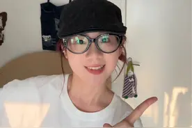 反手运镜教程来啦～#vlog #日常vlog