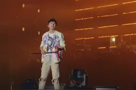 张杰《逆战》嗨翻全场！！！#现场版live #热爱可抵岁月漫长