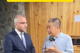 带外国友人深入了解现如今桂林古建筑的发展与创新。#桂林#焕新桂林共创共享#感知幸福中国行视频封面