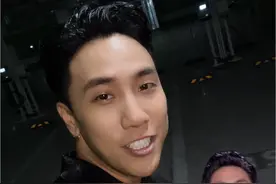 十年啦，你们还记得我唱的《月半小夜曲》吗？ #陈乐基 #月半小夜曲 #月半小夜曲陈乐基视频封面